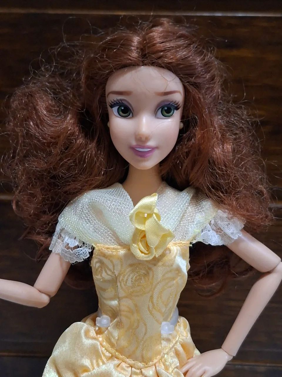 Boneca Princesa Bela Disney Parks - Foto 2