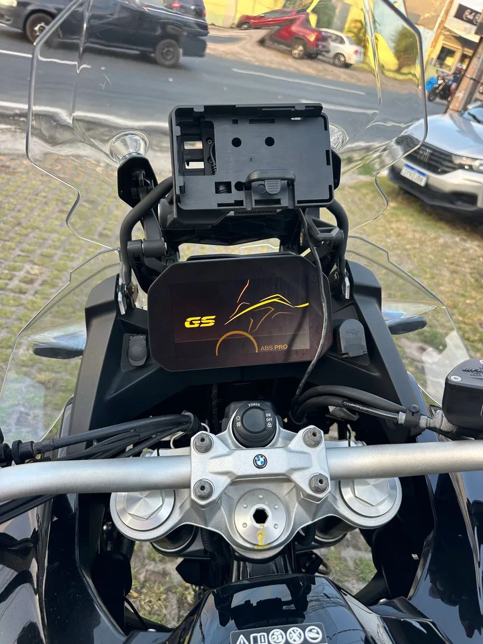 BMW 850 MOD 2023  - Foto 5
