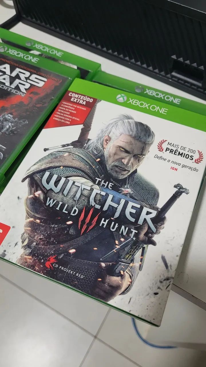 Xbox One 1TB zerado com 15 Jogos + 2 Controles - Consoles de Vídeo