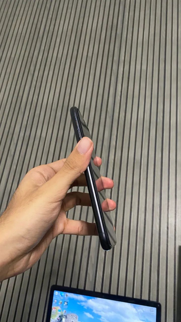 iPhone XR preto 64gb - Foto 2