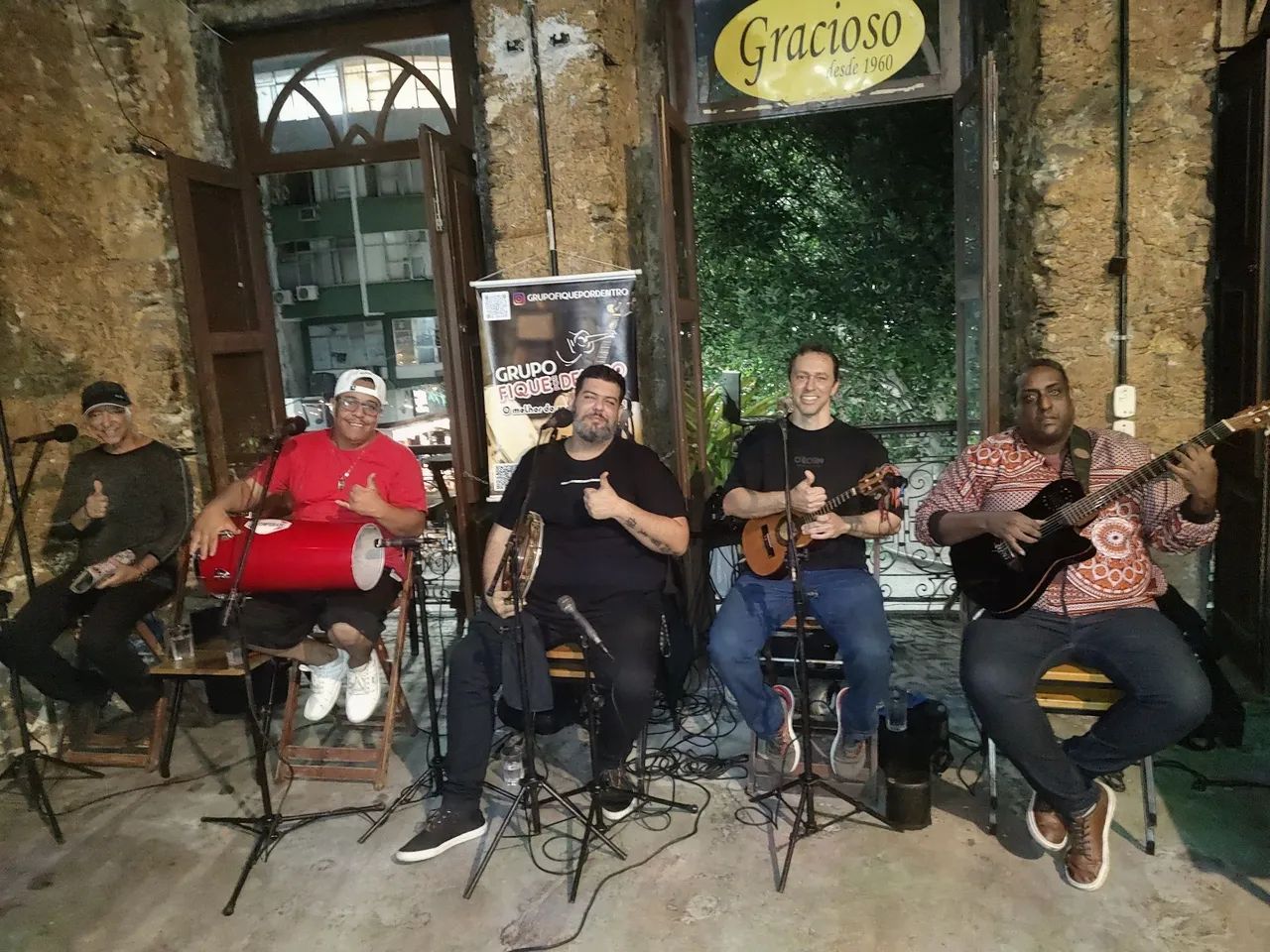 Grupo de Samba e Pagode 