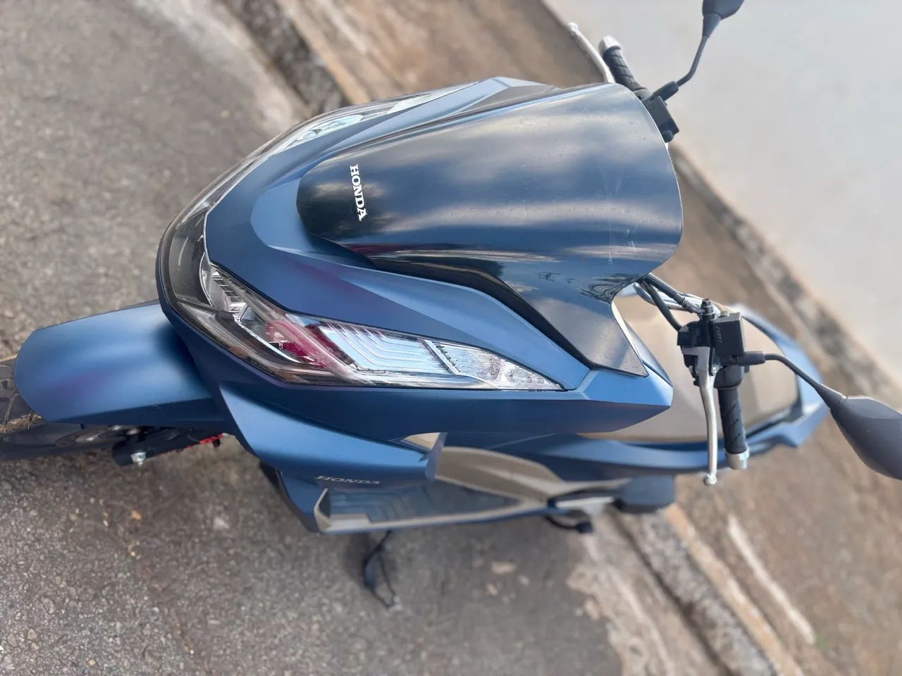 PCX DLX 160 2024  - Foto 3