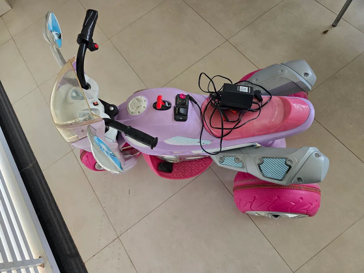 Triciclo Elétrico Infantil 12v - Foto 2