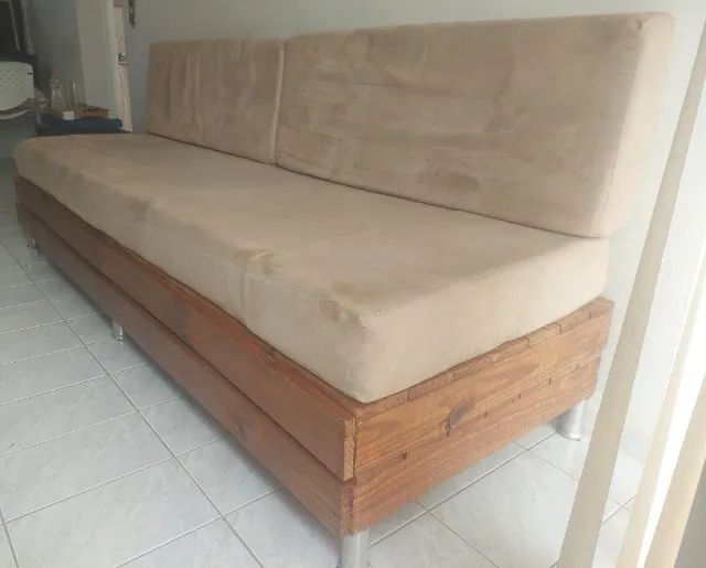 Sofá de Pallet com Madeira Tratada 2,19m - Foto 3