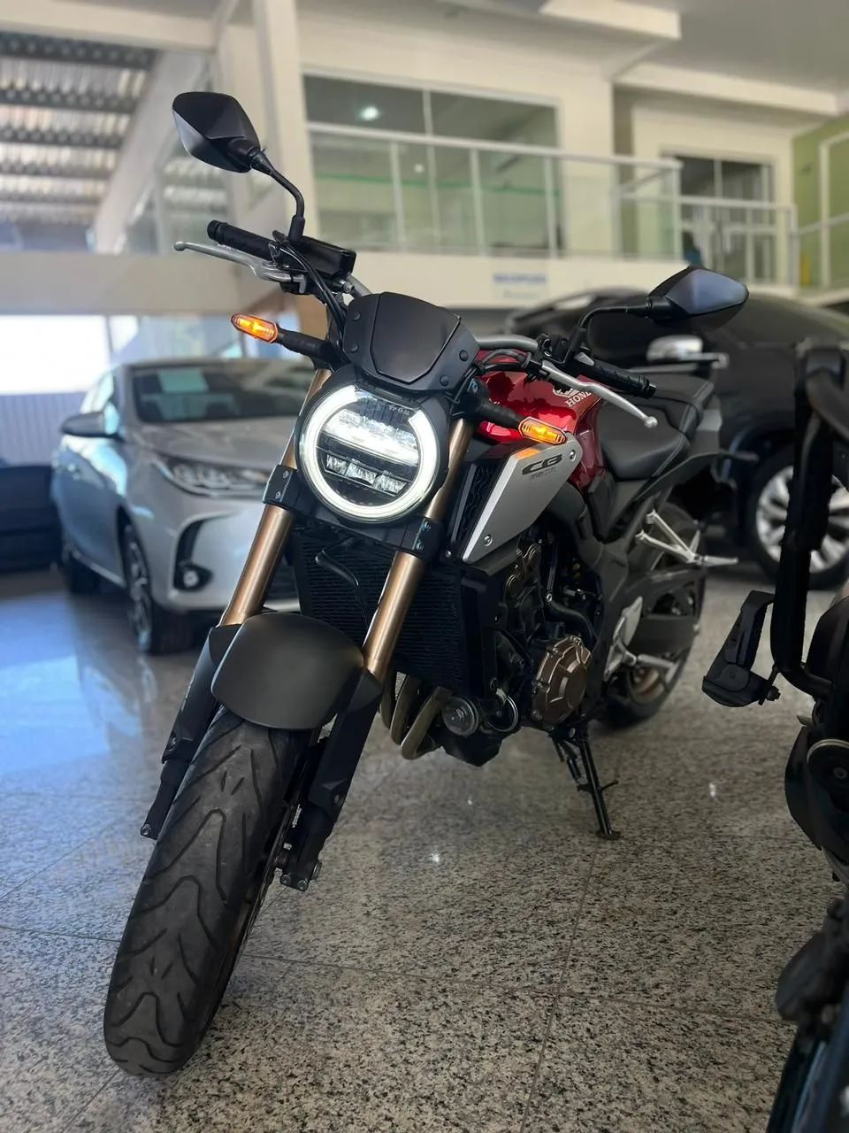 CB 650R - Foto 5