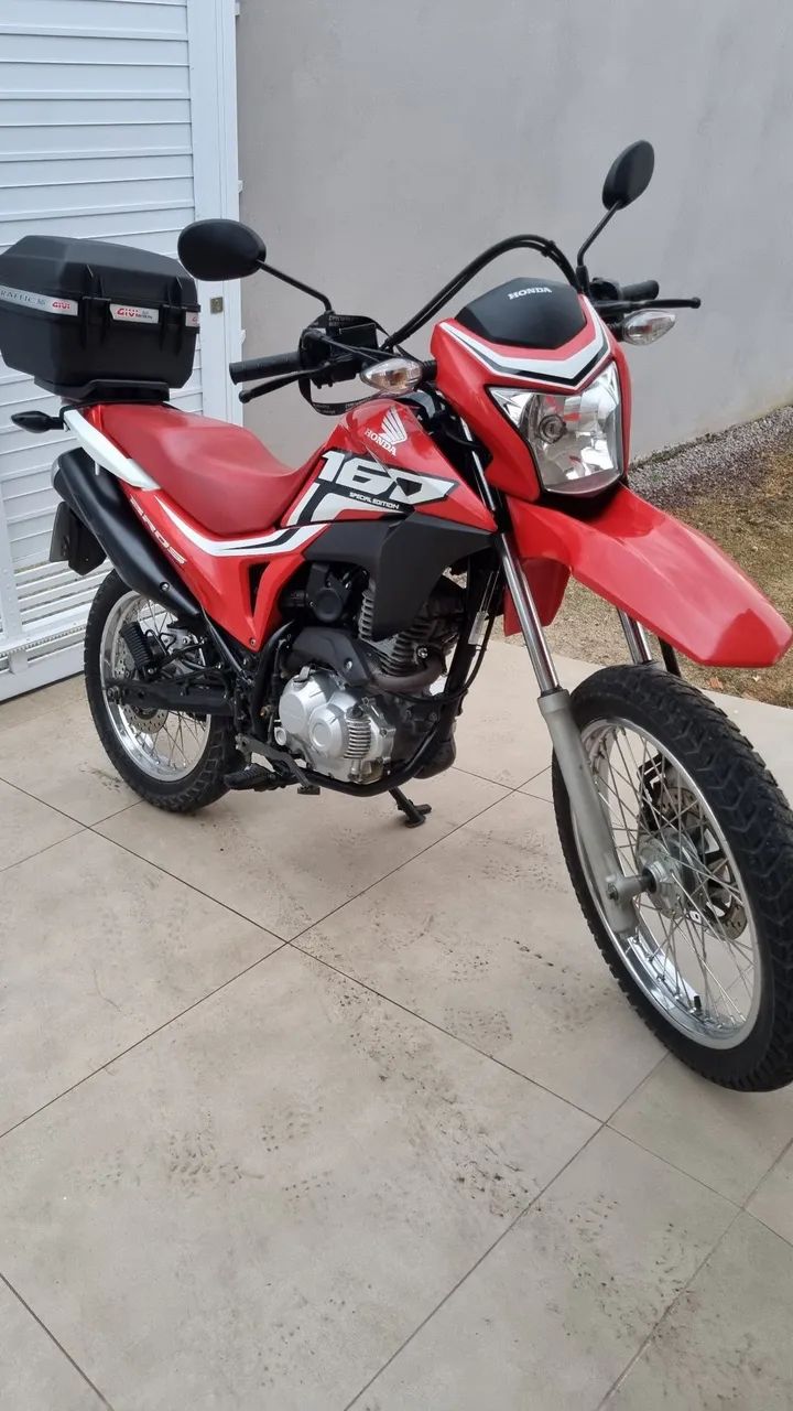 Vendo ou troco Bros 160cc 2021. 