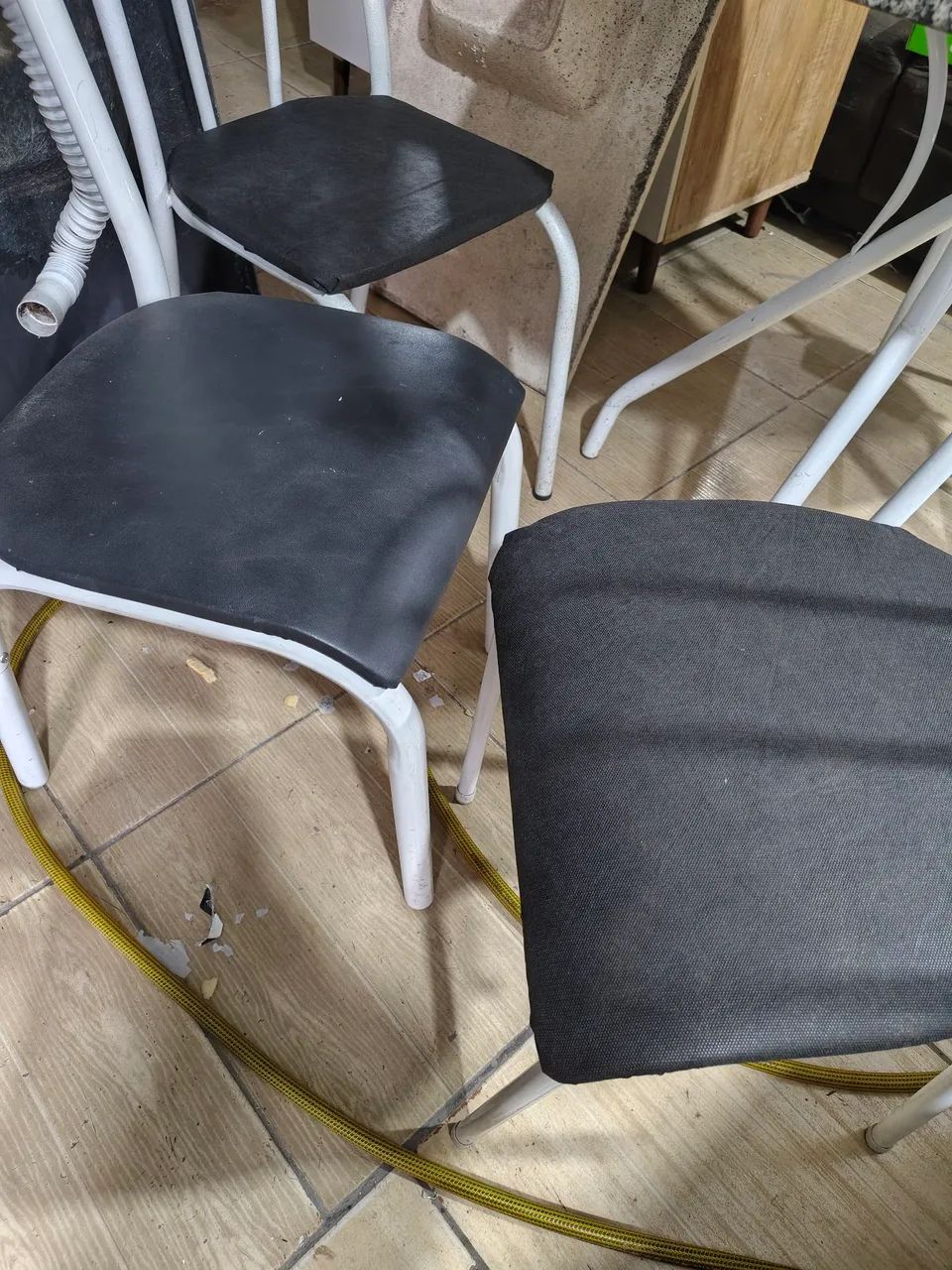 Mesa de granito usada só marcas sde uso - Foto 2