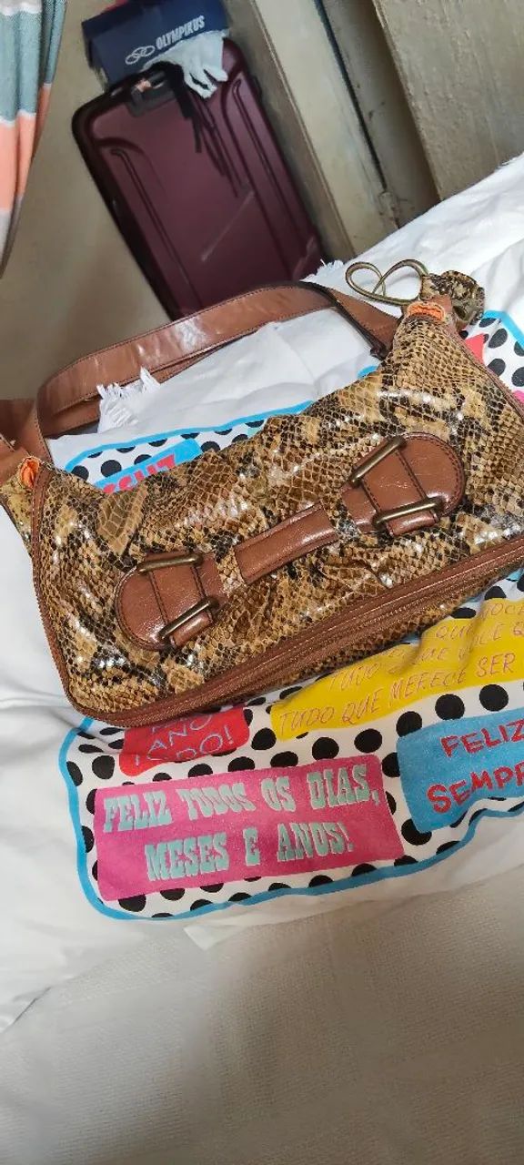 Uma Bolsa couro legítimo  - Foto 3