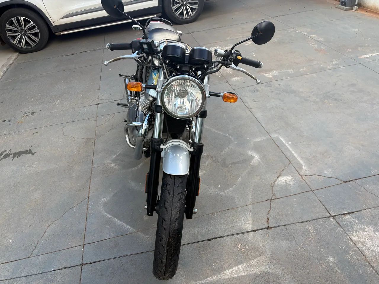 Royal Enfield Continental GT 660 - Foto 6