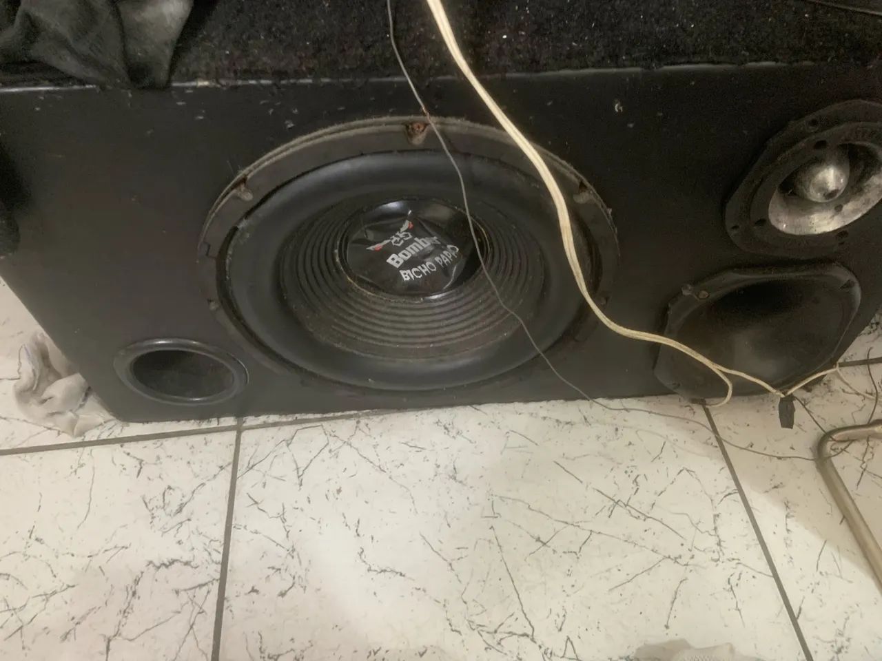 Caixa trio, funciona perfeitamente 