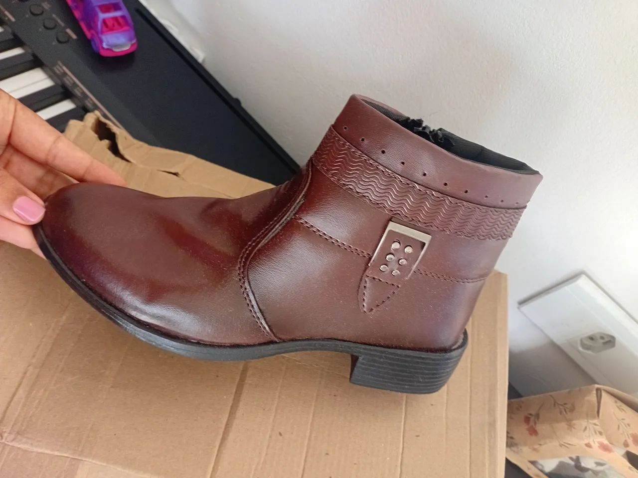 Bota feminina  - Foto 2