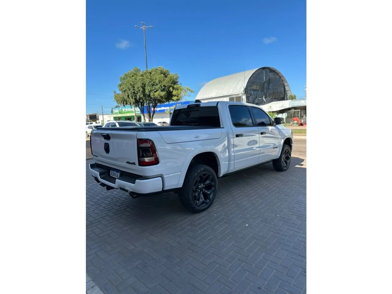 Ram 1500 Limited 5.7 CD 4X4 Aut. 2024 - Foto 4
