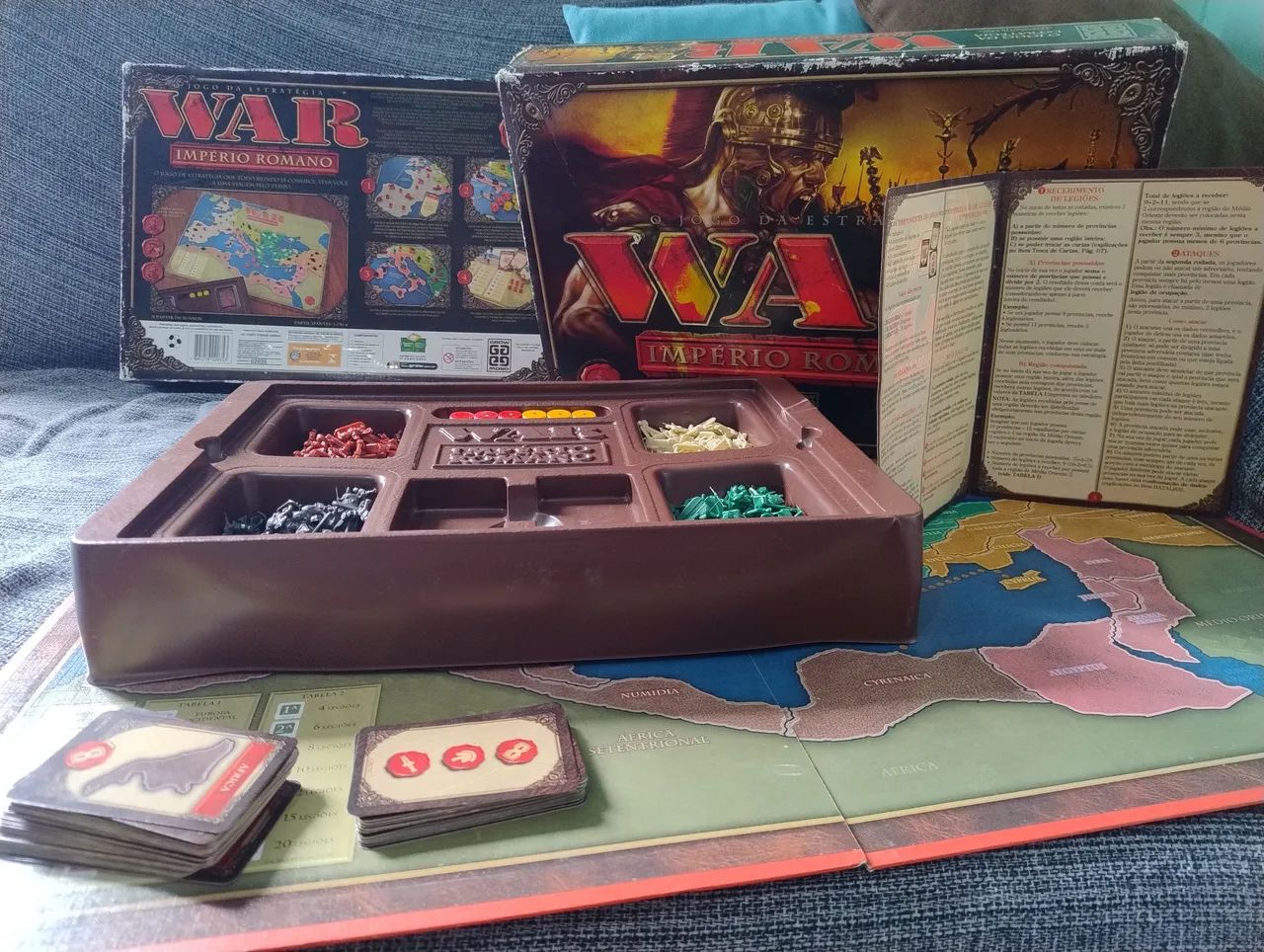 Jogo de tabuleiro em perfeitas condições WAR IMPÉRIO ROMANO - Foto 4