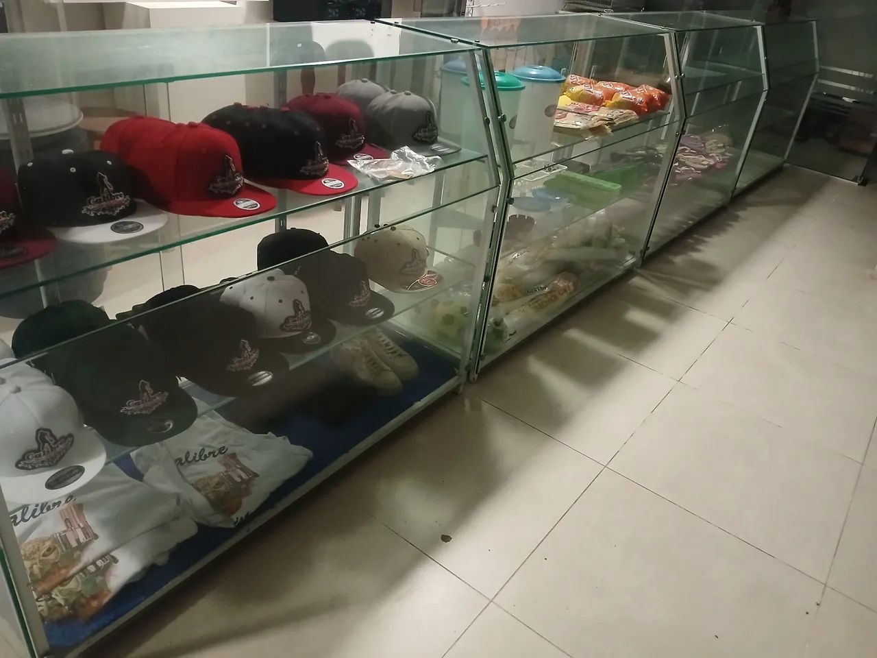 Vitrines para lojas em geral.  - Foto 2