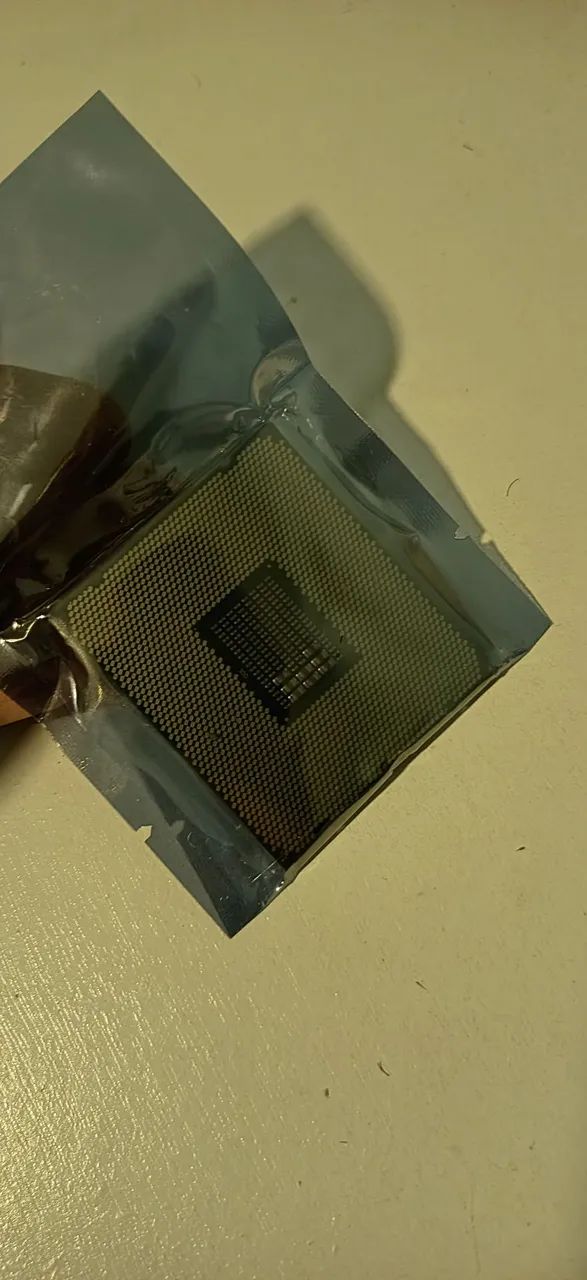 Xeon E5 2680 V4 - Foto 2