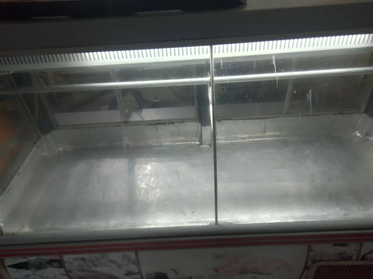 Balcão de carne seminovo pra vender ligeiro funcionando tudo certinho  - Foto 3