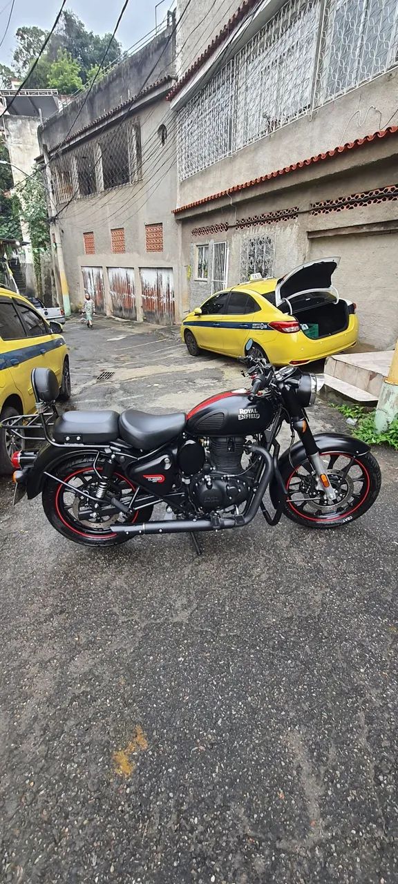 CLASSIC 350 DARk - Foto 2