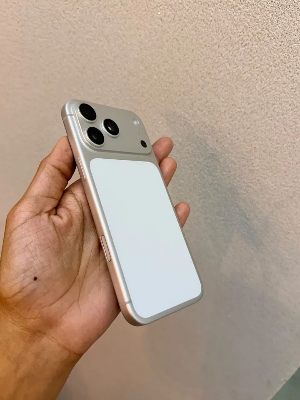 17 PRO MAX 256gb - Foto 2