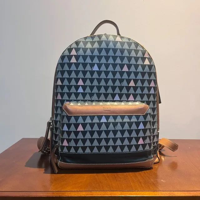 mochila schutz triangule preta