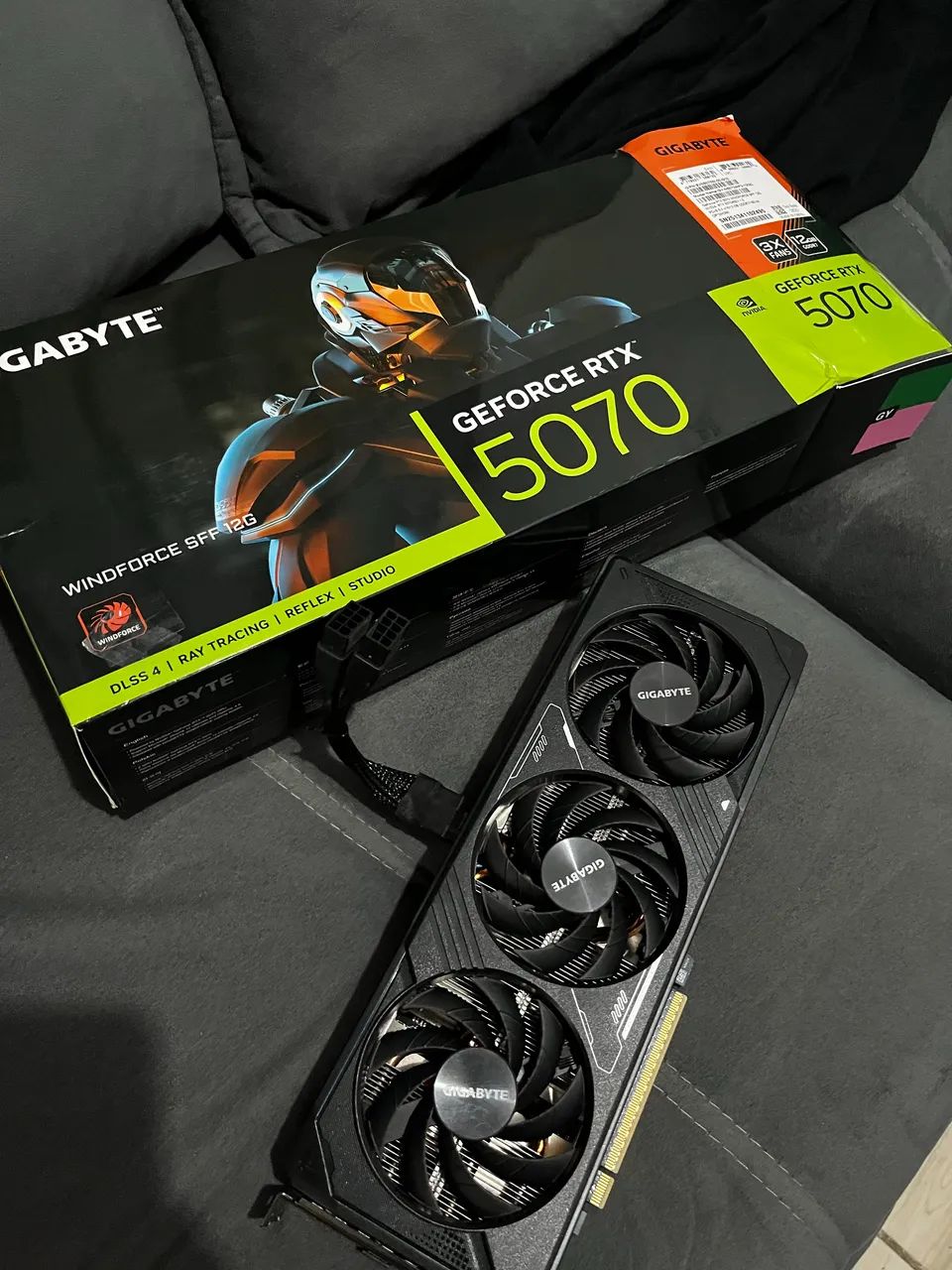 Rtx 5070 gigabyte 