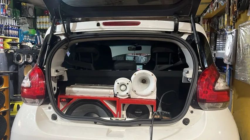 Som automotivo