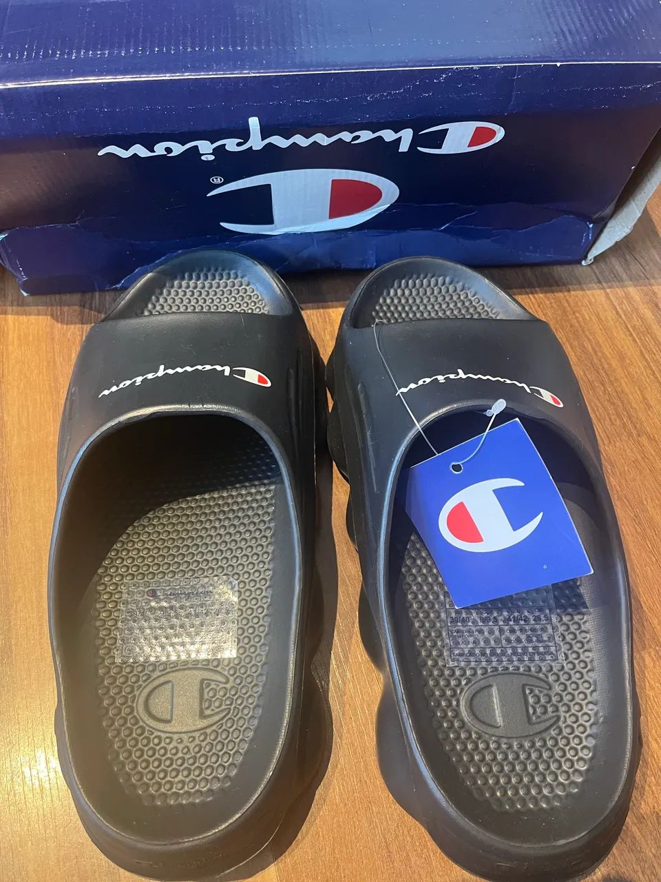 Chinelo Nuvem Champions