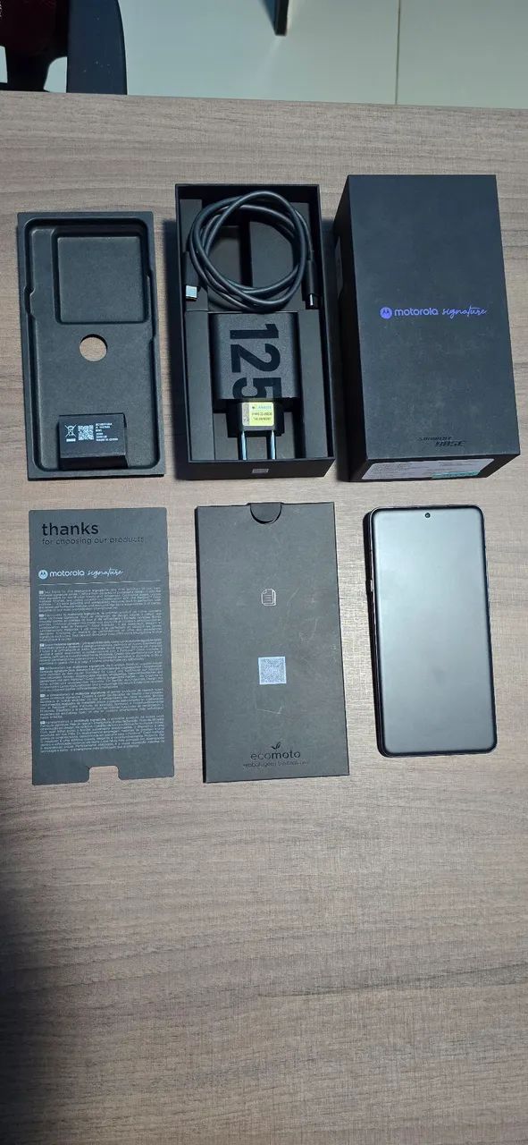 Celular Motorola Signature