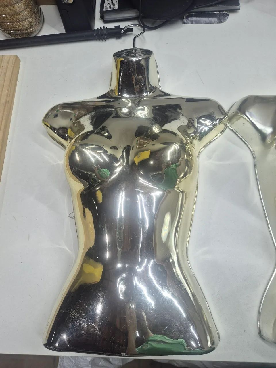 Bustos dourado  - Foto 2