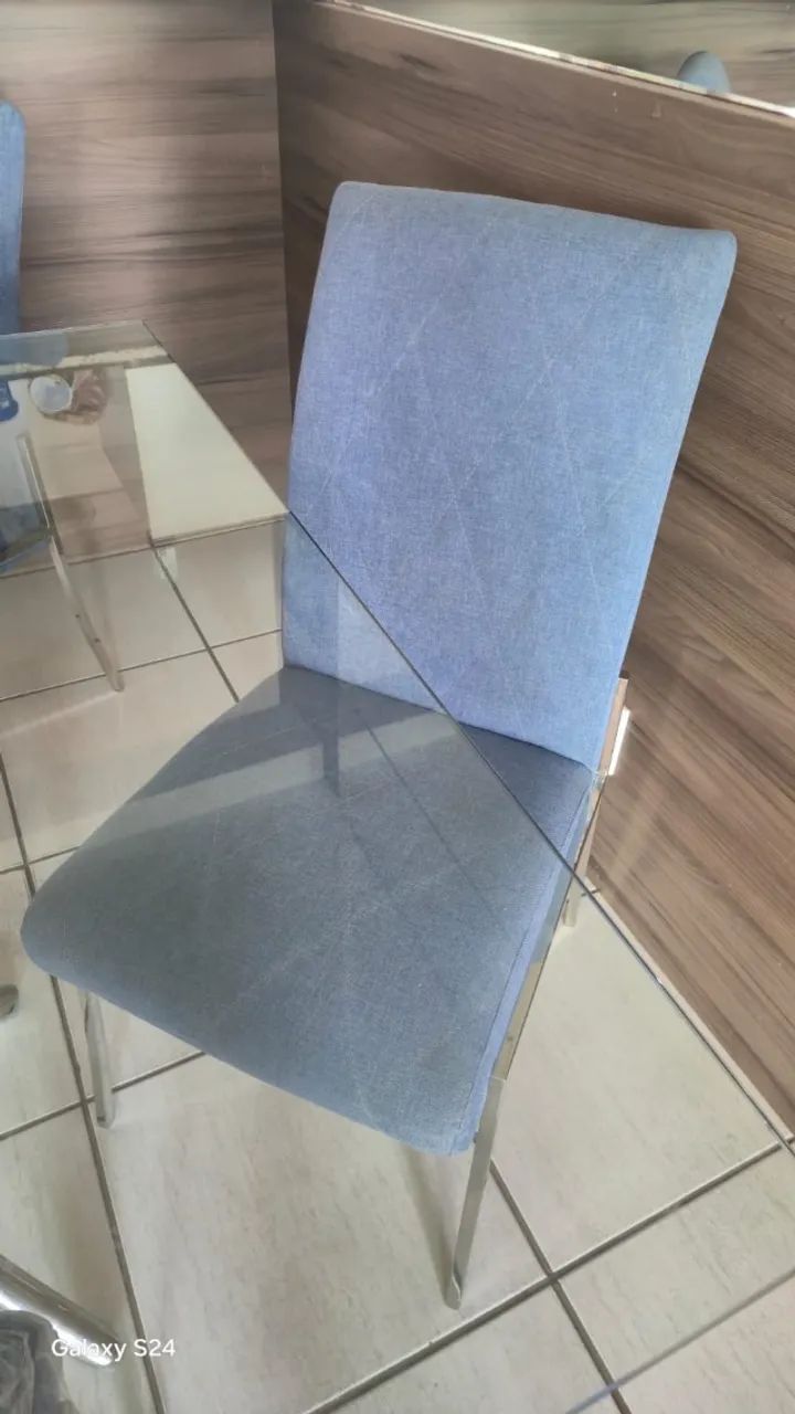 Mesa de jantar com 4 cadeiras - Foto 3