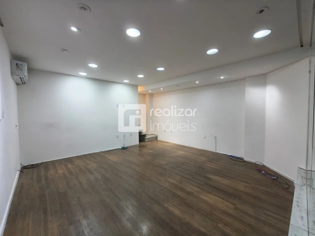 Sala comercial para aluguel com 62 m² no bairro Centro - Foto 3