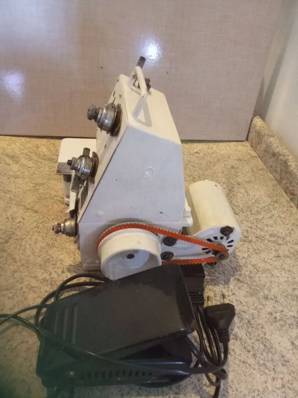 Máquina overlok chinesinha  - Foto 3