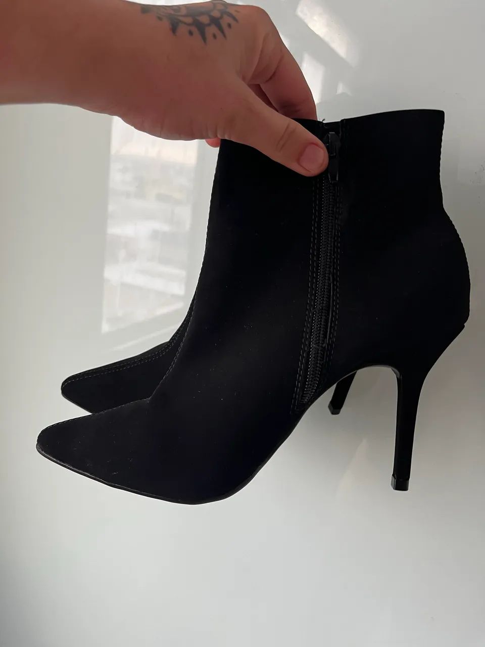 Bota nova 37