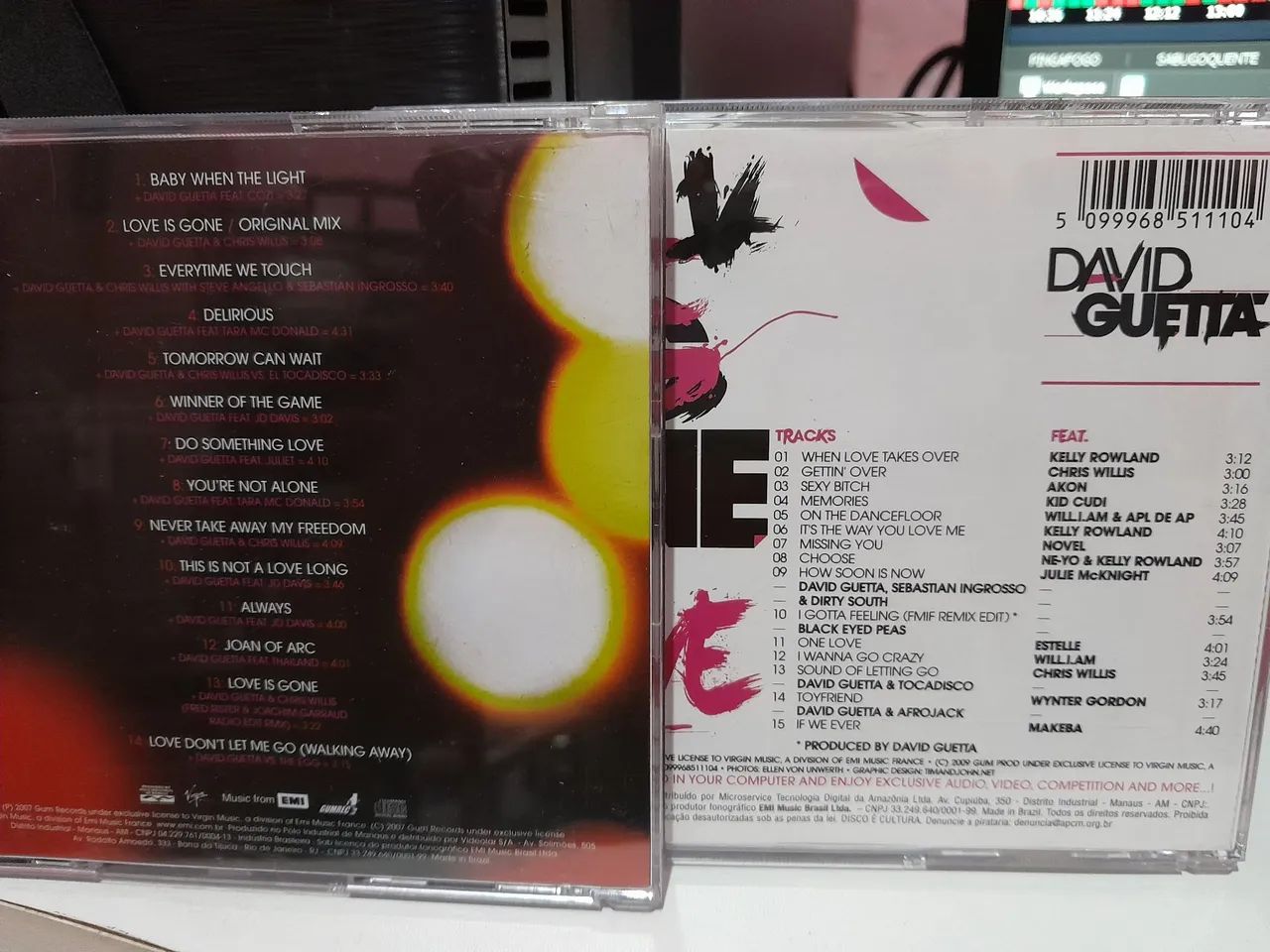 2 Cds David Ghetta - One Love + Poplife - estado impecável - Foto 2
