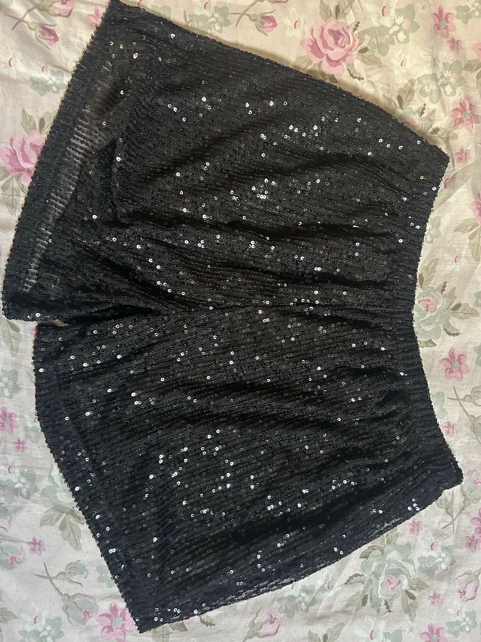 Short com lantejoulas 