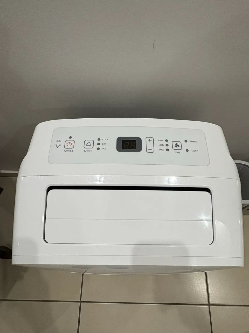 Ar condicionado sem uso! Comprei e não usei! 