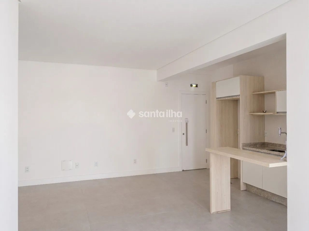 Apartamento com 3 dormitórios para alugar, 90m² - Campeche - Florianópolis/SC - Foto 2