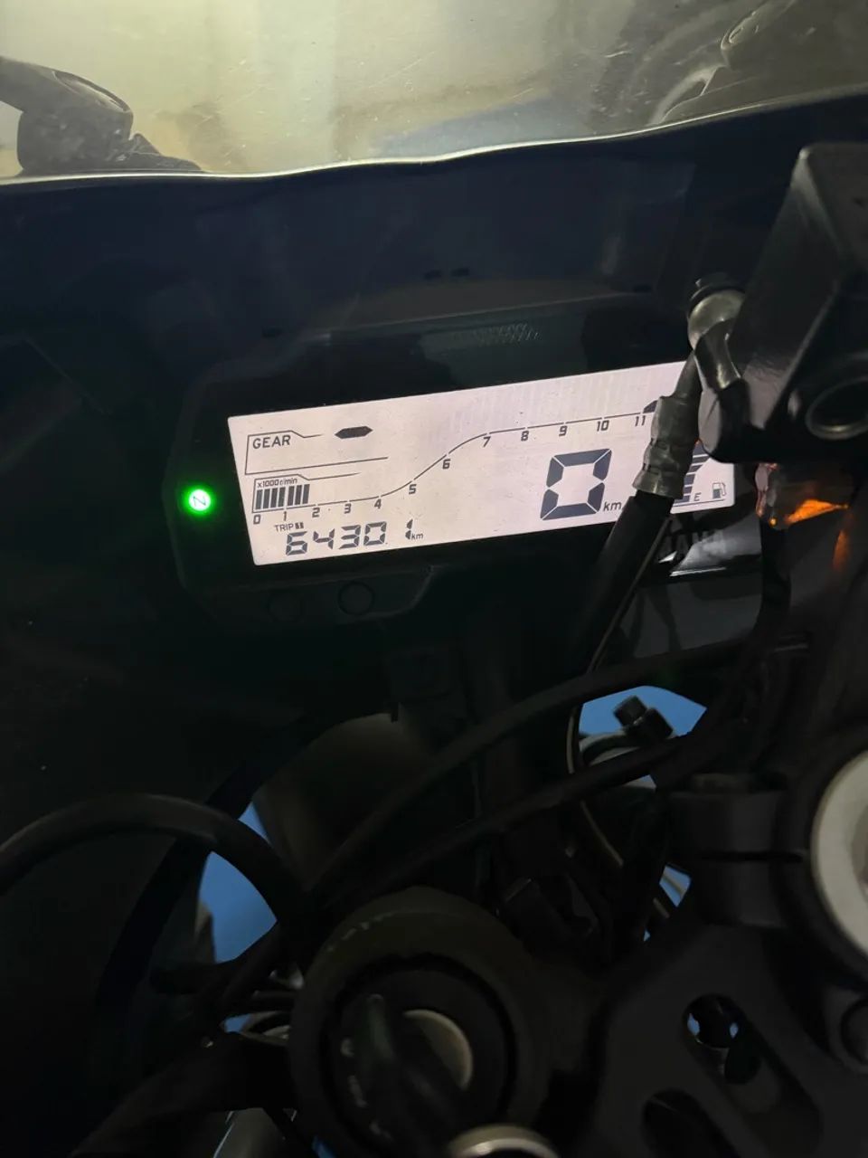 Yamaha R15 2024 - Foto 3