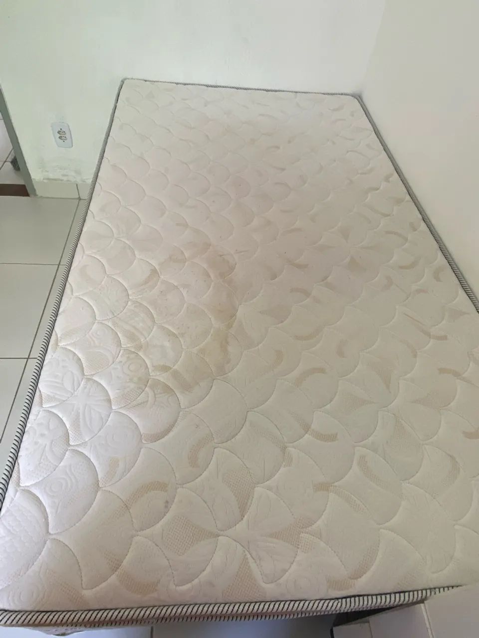 Cama Box Solteirão seminova  - Foto 3