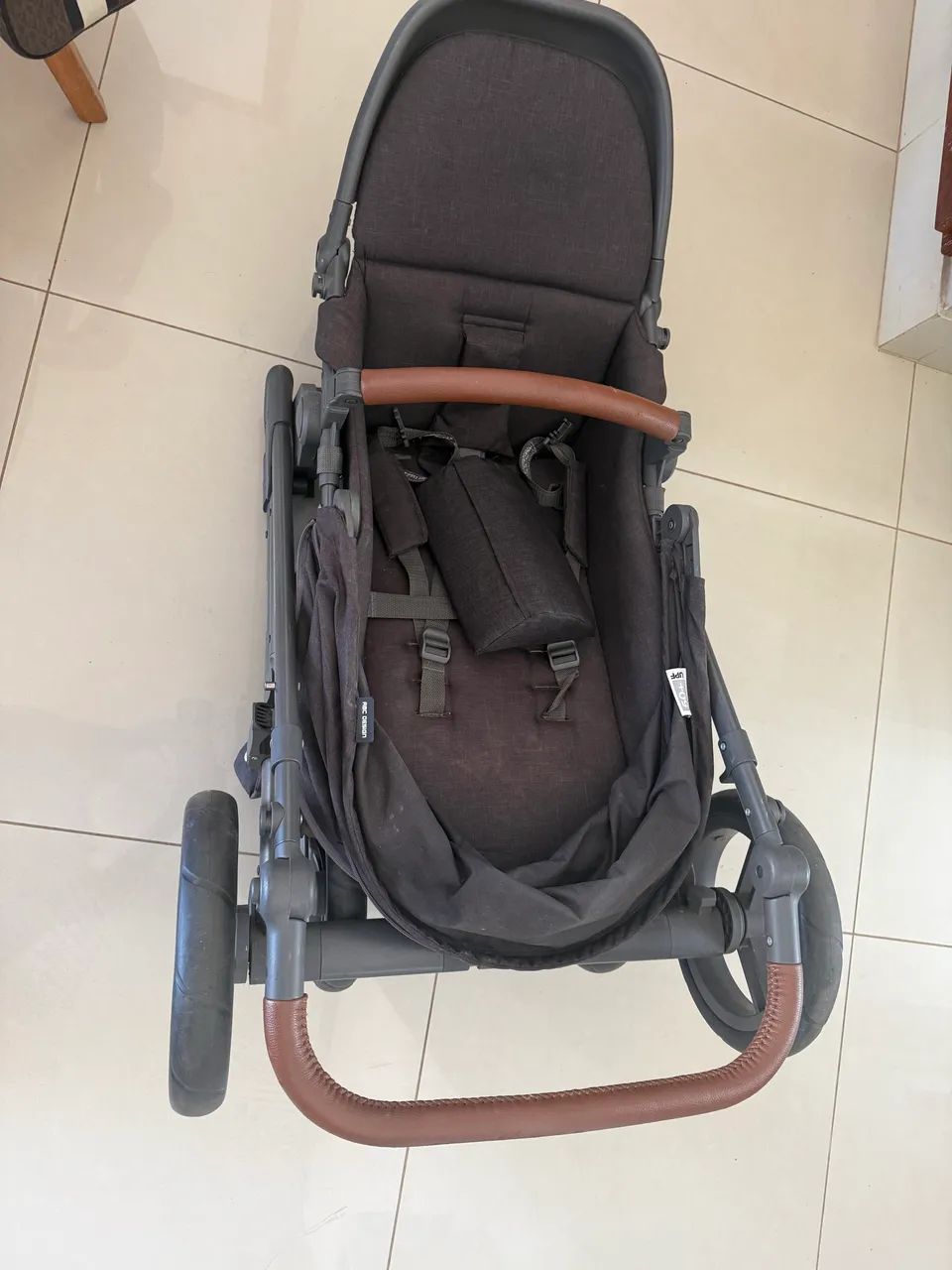 Carrinho de bebê e Moisés AbC design ( 2 peças ) 