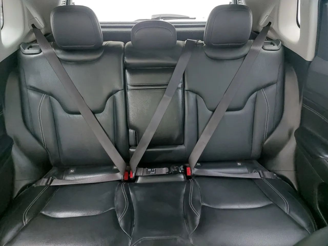 Jeep Compass LONG. T270 1.3 TB 4x2 Flex Aut., foto 18 de 18
