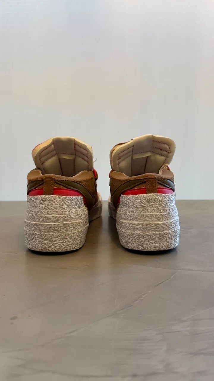 Tênis Sacai x Nike Blazer Low British Tan - Foto 3