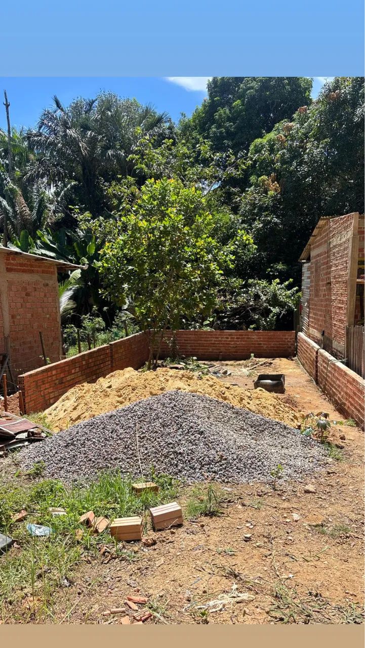 Terreno no bairro nacional próximo a quadra