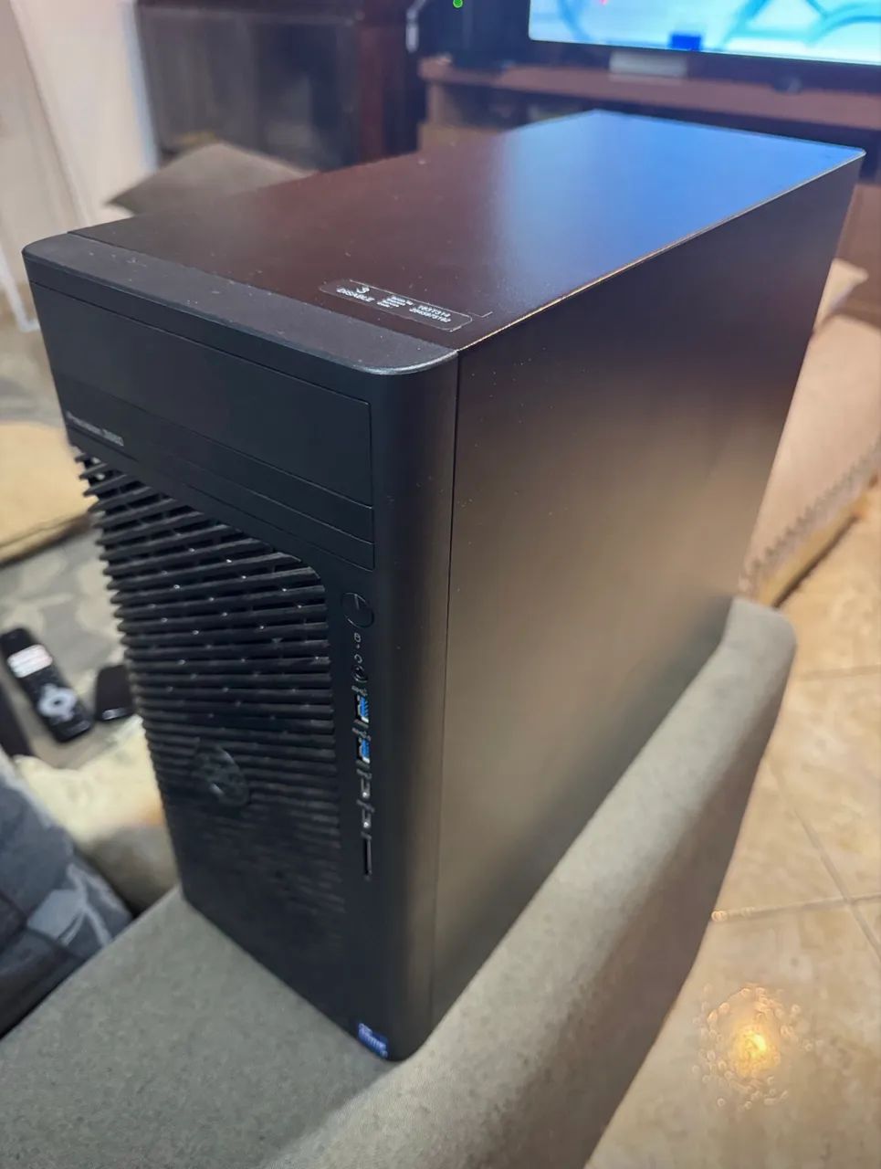 Desktop Dell Precision 3660 - Foto 2
