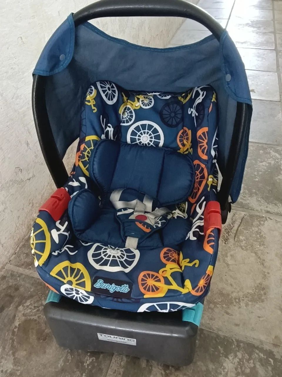 Bebê conforto com base
