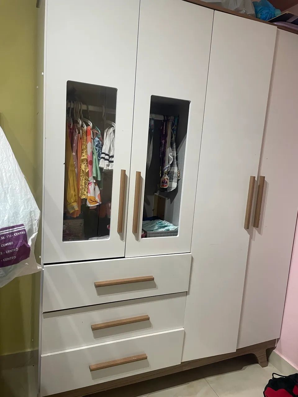 Guarda roupa infantil 