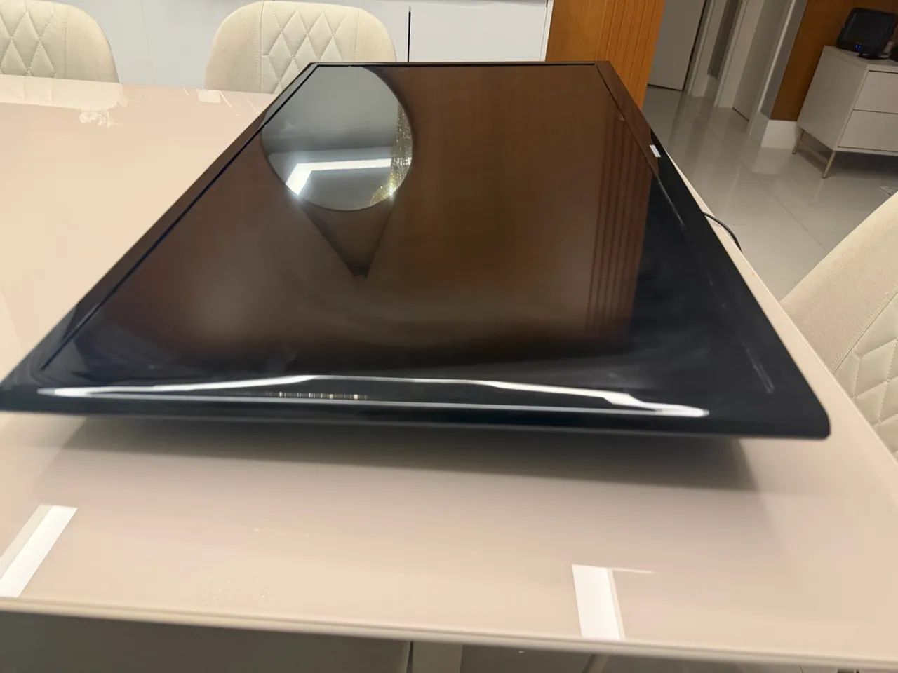 Vendo Smart TV Samsung J4300 de 32 polegadas em excelente estado de conservação.  - Foto 4