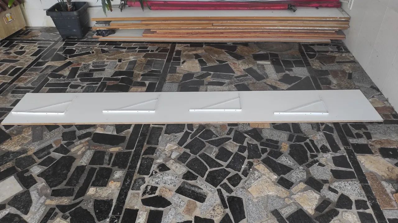 Prateleiras em MDF 20mm Branca.