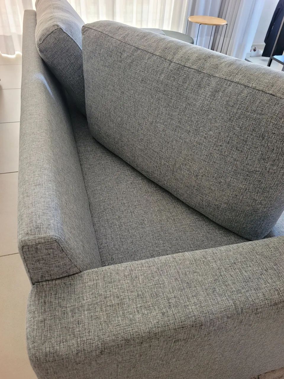 Sofá 3 lugares em linho  - Foto 3