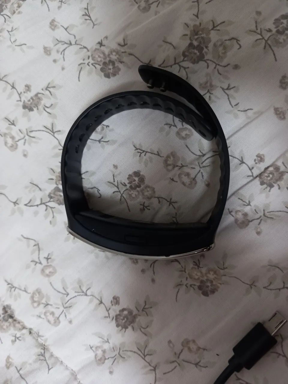 Pulseira inteligente Samsung Gear Fit usada - Foto 4