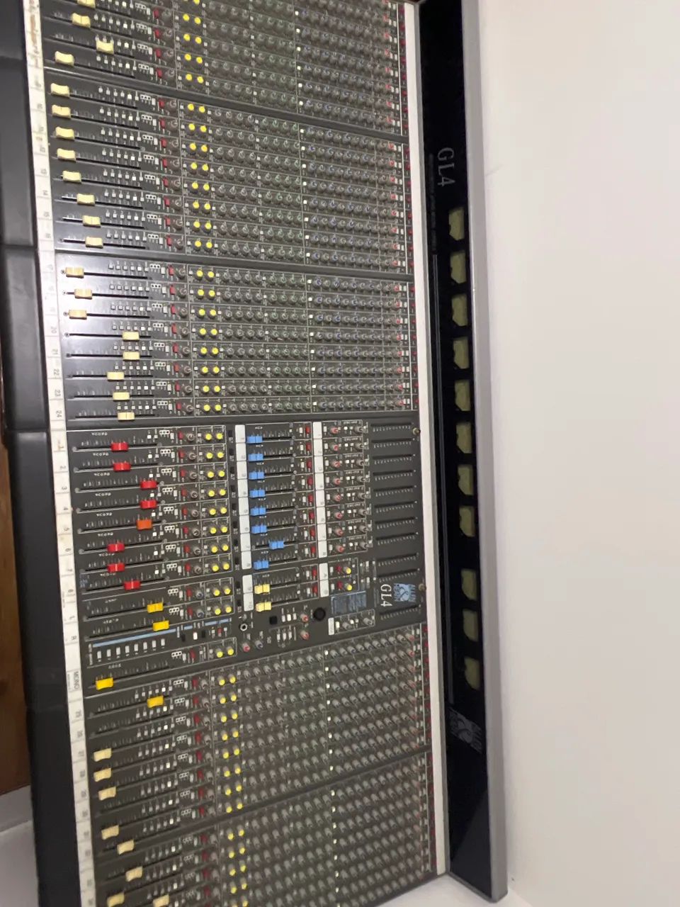 Mesa de som GL4 Allen & heath  - Foto 3